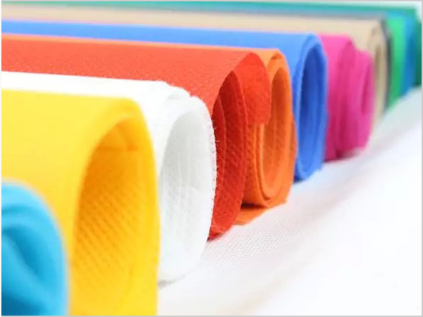 紡粘無(wú)紡布4.jpg 紡粘無(wú)紡布4.jpg