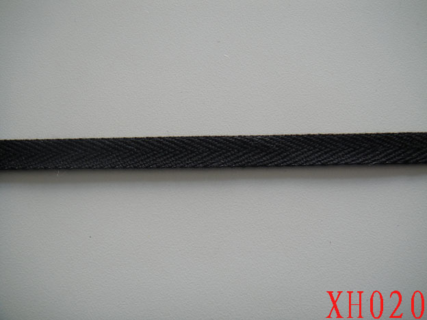 ���]����